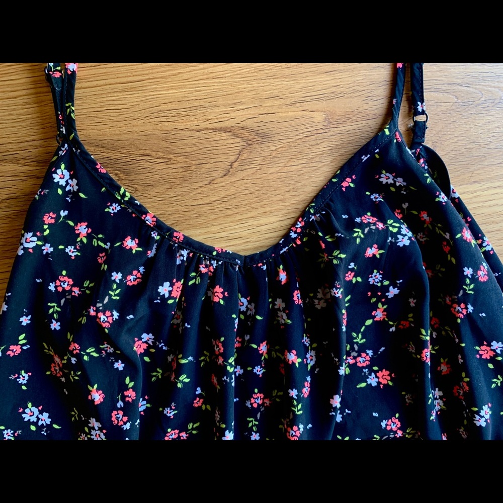Express flowy Tank Top